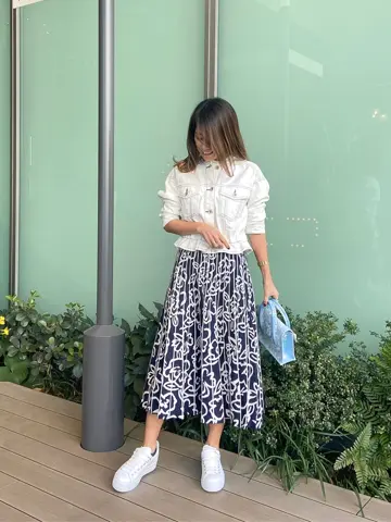 ORIGINATED IN GRACE CONTINENTAL yukimi yonee コーディネート画像