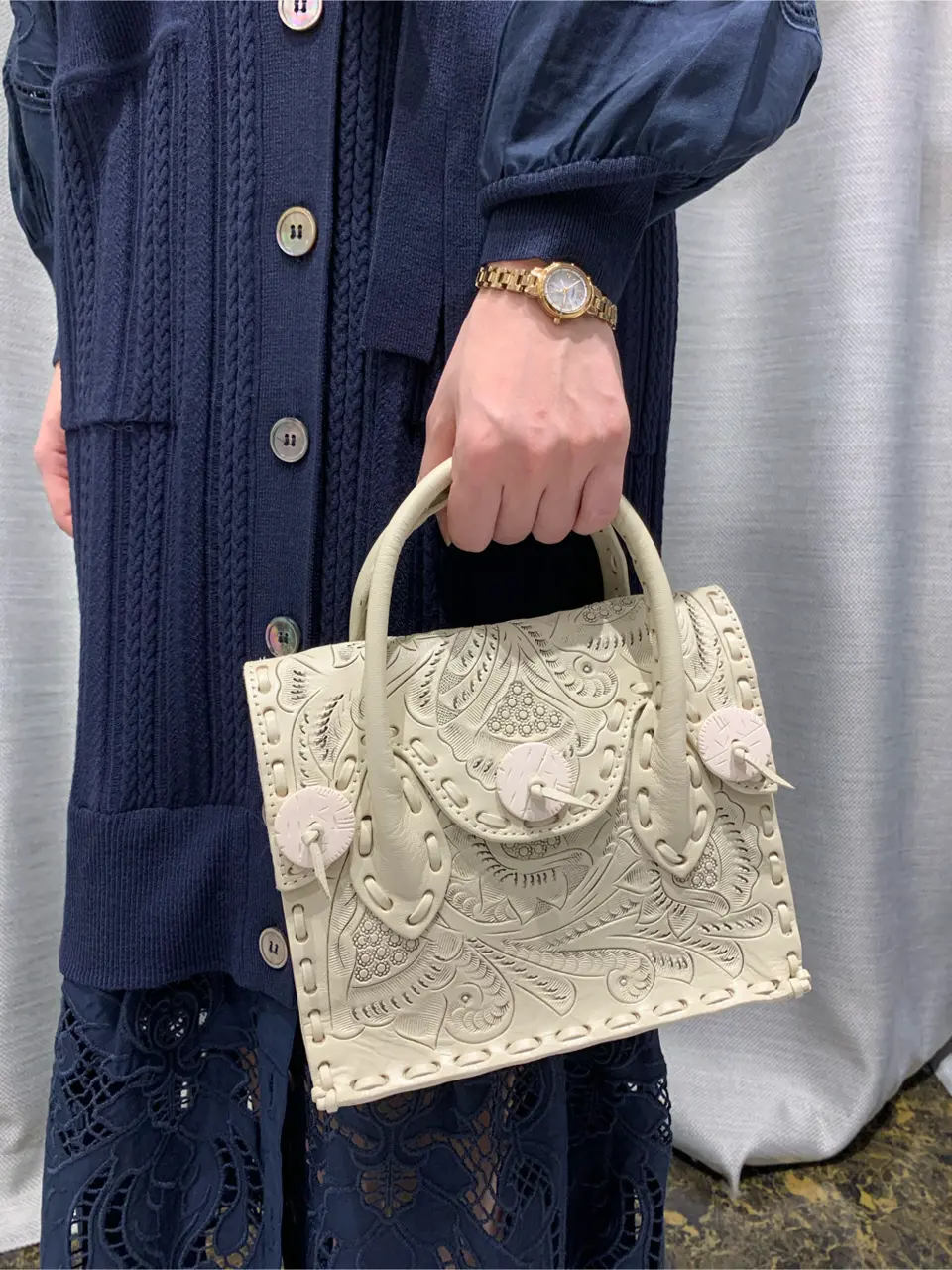 ORIGINATED IN GRACE CONTINENTAL eri コーディネート画像