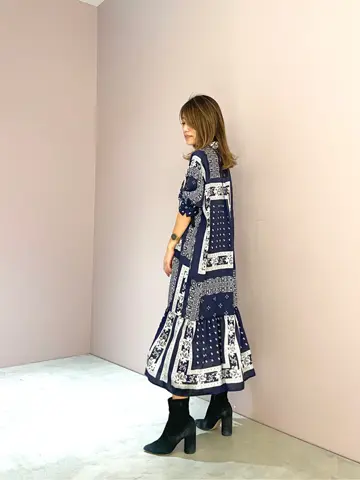 ORIGINATED IN GRACE CONTINENTAL yukimi yonee コーディネート画像