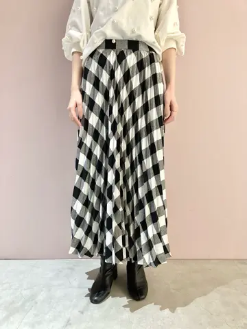 ORIGINATED IN GRACE CONTINENTAL Sengoku コーディネート画像