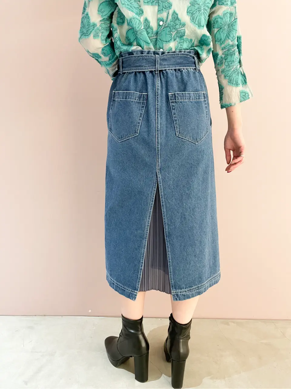 ORIGINATED IN GRACE CONTINENTAL Yuuki NOZAWA コーディネート画像