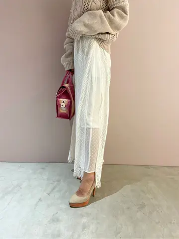 ORIGINATED IN GRACE CONTINENTAL yukimi yonee コーディネート画像