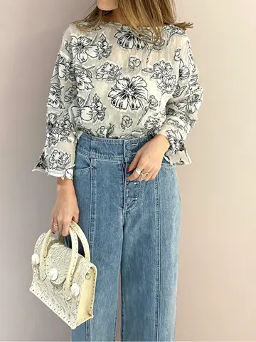 ORIGINATED IN GRACE CONTINENTAL yukimi yonee コーディネート画像