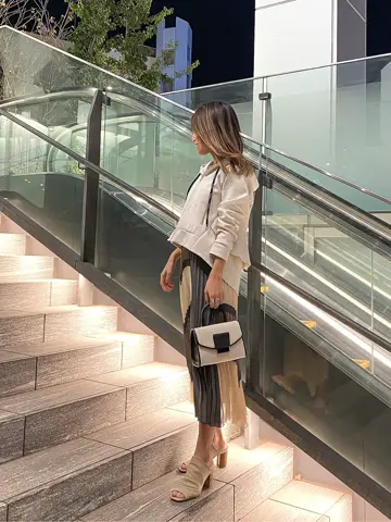 ORIGINATED IN GRACE CONTINENTAL yukimi yonee コーディネート画像