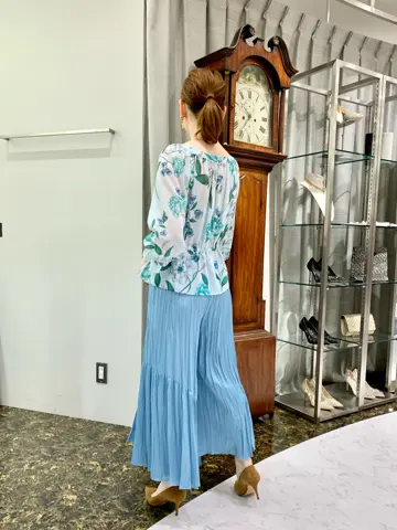 ORIGINATED IN GRACE CONTINENTAL eri コーディネート画像