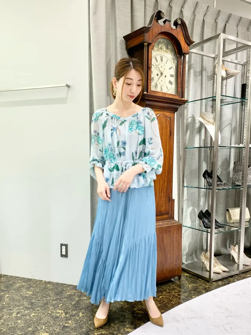 ORIGINATED IN GRACE CONTINENTAL eri コーディネート画像