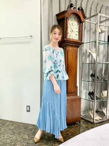 ORIGINATED IN GRACE CONTINENTAL eri コーディネート画像