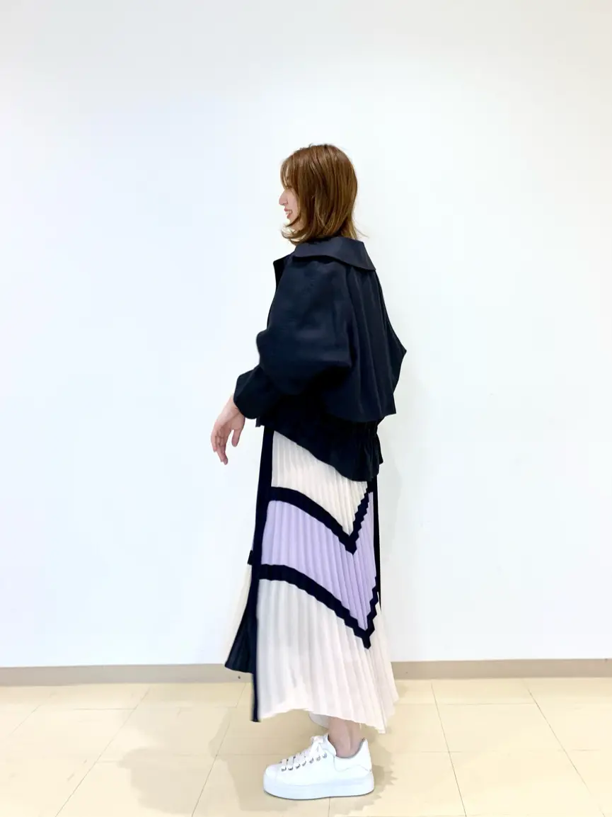 ORIGINATED IN GRACE CONTINENTAL eri コーディネート画像