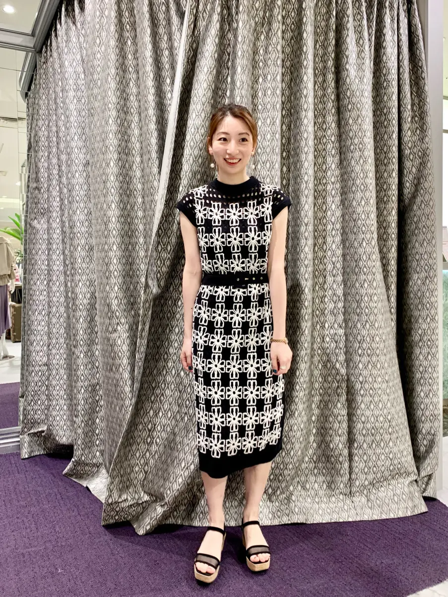  eri コーディネート画像