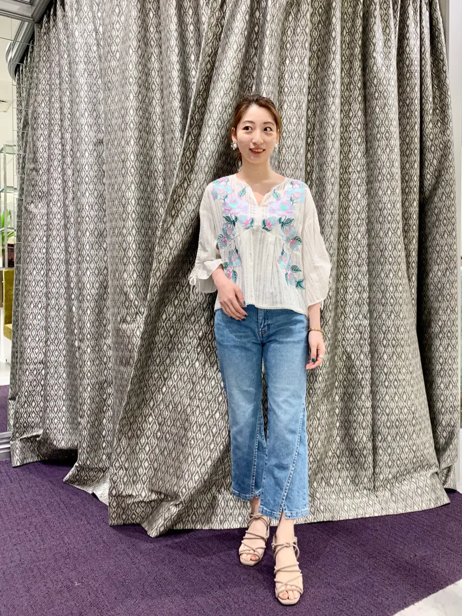 ORIGINATED IN GRACE CONTINENTAL eri コーディネート画像