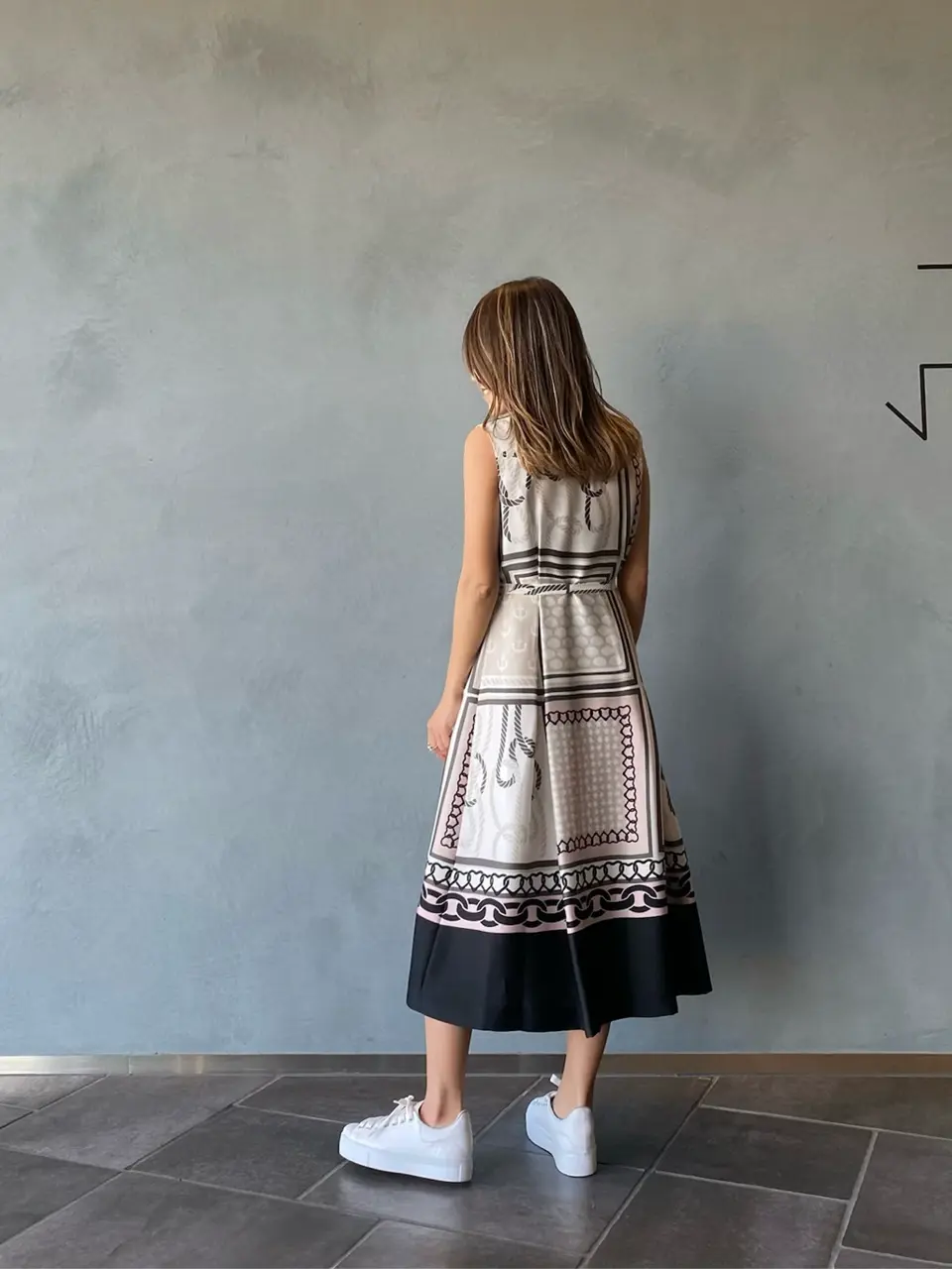 ORIGINATED IN GRACE CONTINENTAL yukimi yonee コーディネート画像