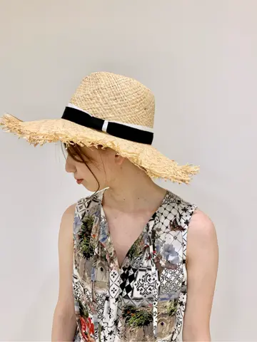 ORIGINATED IN GRACE CONTINENTAL eri コーディネート画像