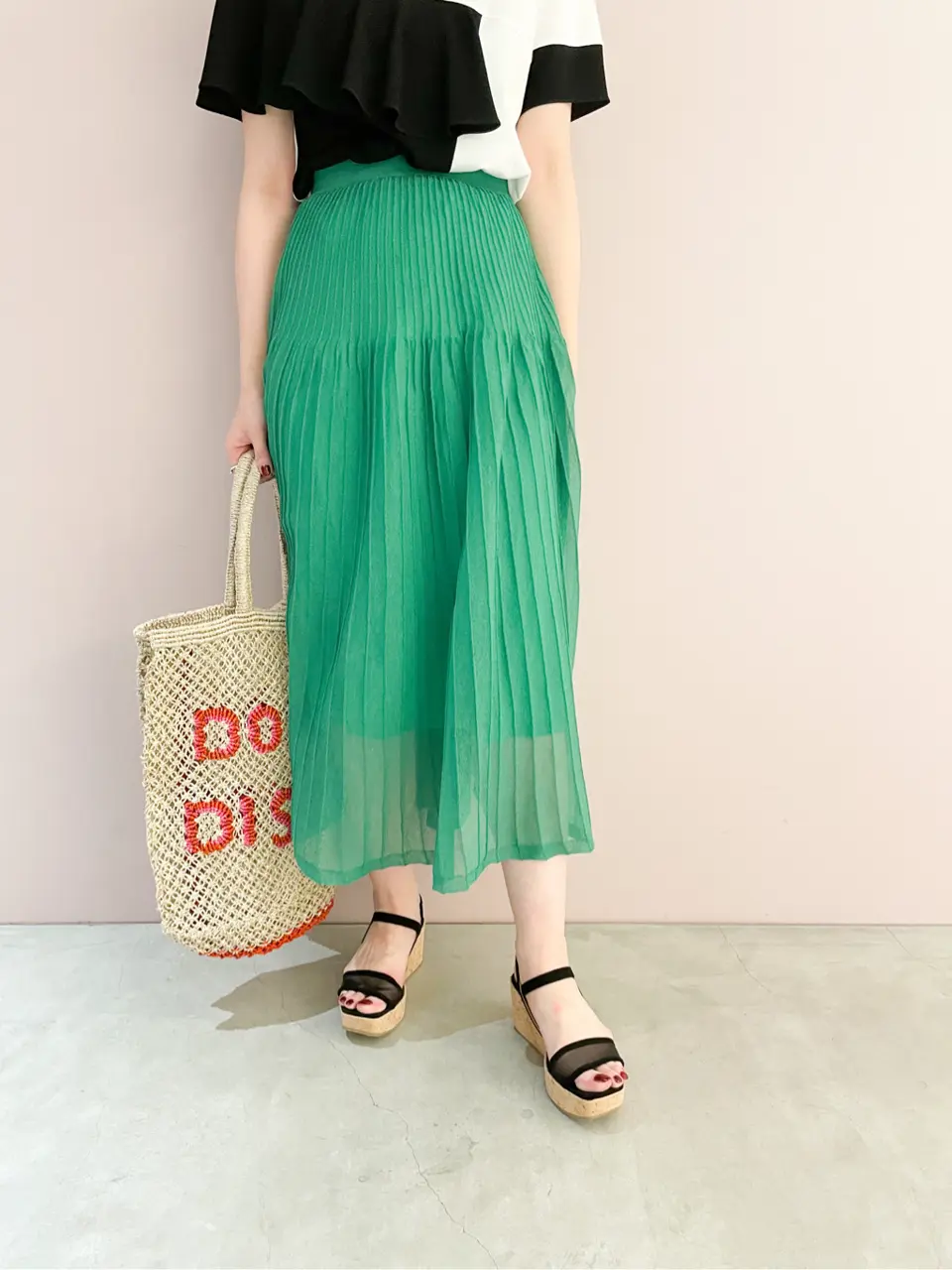 ORIGINATED IN GRACE CONTINENTAL Yuuki NOZAWA コーディネート画像