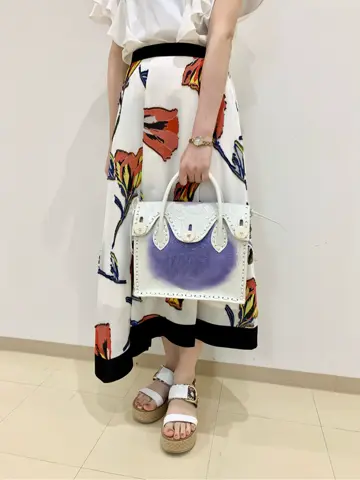 ORIGINATED IN GRACE CONTINENTAL eri コーディネート画像