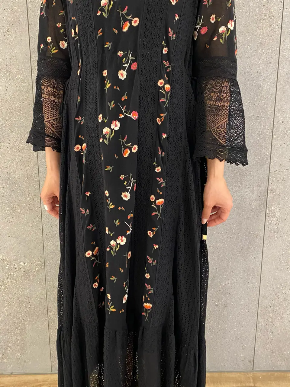 ORIGINATED IN GRACE CONTINENTAL Ran コーディネート画像