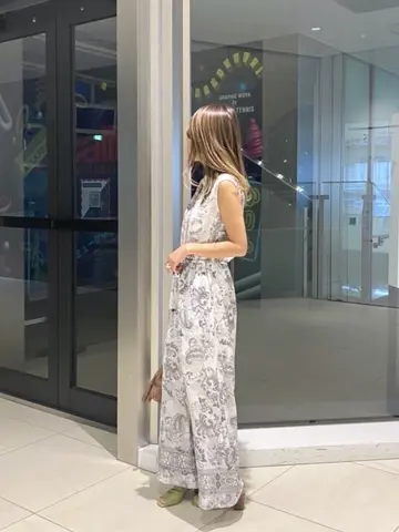 ORIGINATED IN GRACE CONTINENTAL yukimi yonee コーディネート画像