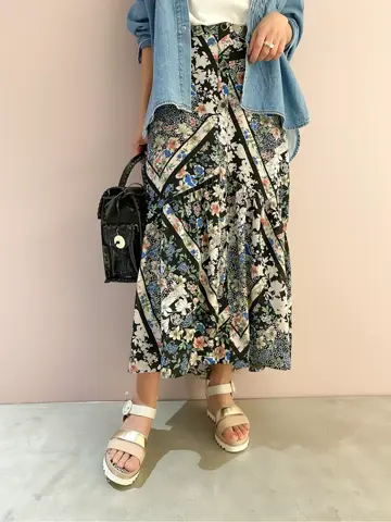 ORIGINATED IN GRACE CONTINENTAL yukimi yonee コーディネート画像