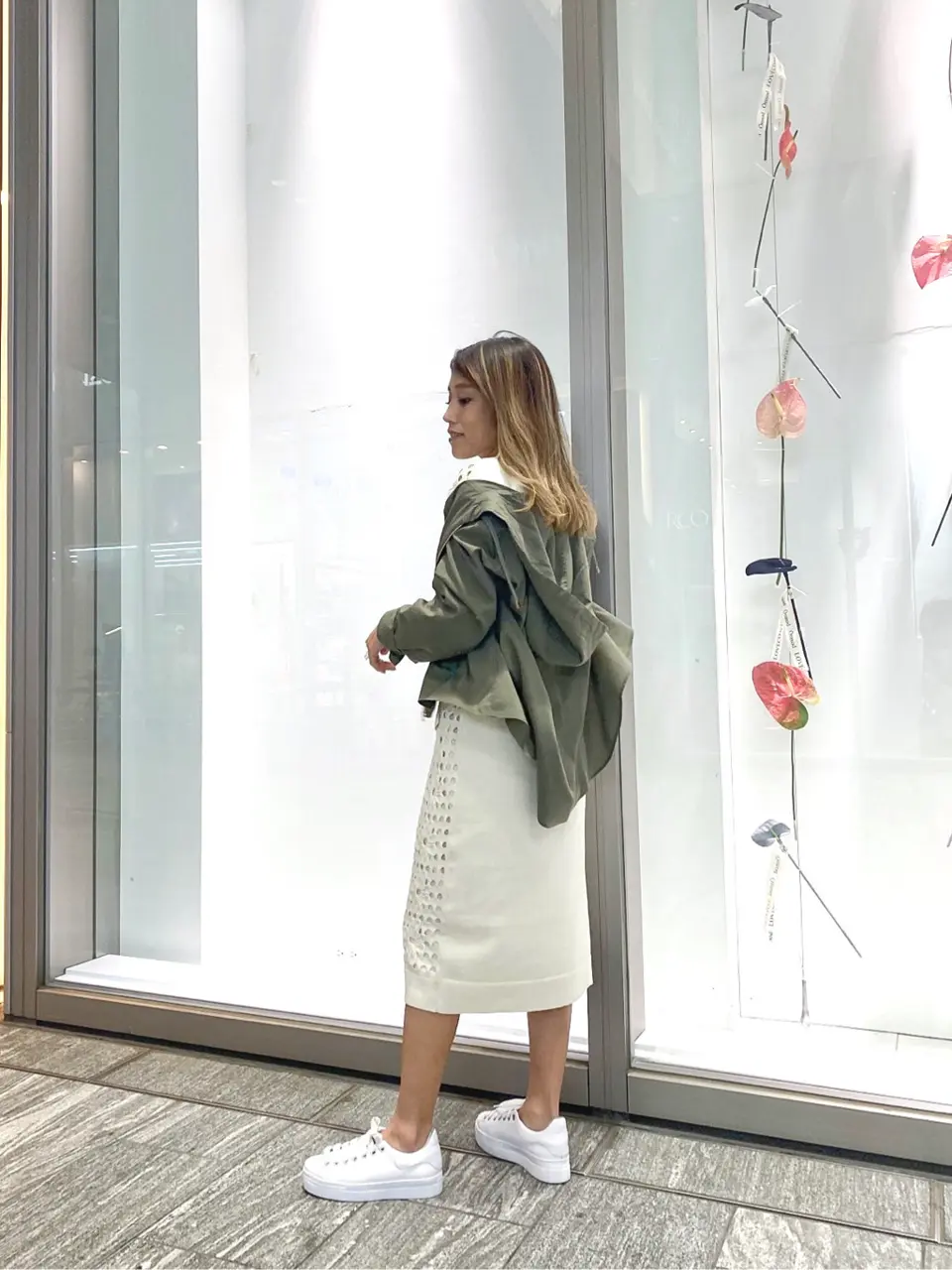 ORIGINATED IN GRACE CONTINENTAL yukimi yonee コーディネート画像