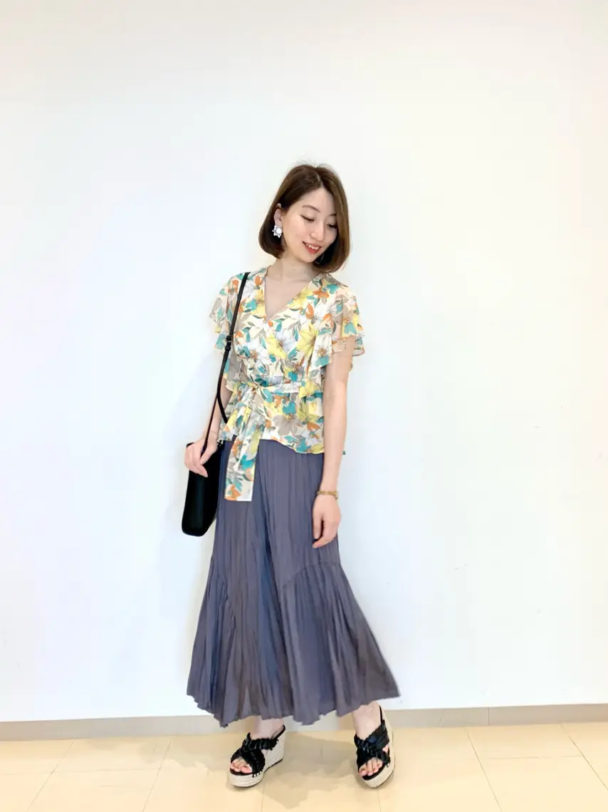 ORIGINATED IN GRACE CONTINENTAL eri コーディネート画像