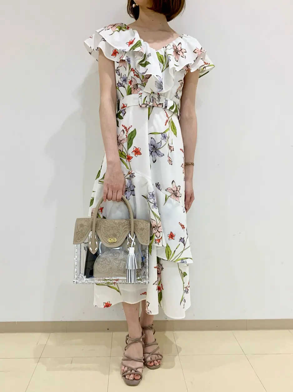 ORIGINATED IN GRACE CONTINENTAL eri コーディネート画像