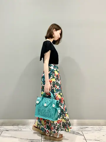 ORIGINATED IN GRACE CONTINENTAL eri コーディネート画像