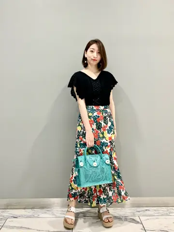 ORIGINATED IN GRACE CONTINENTAL eri コーディネート画像