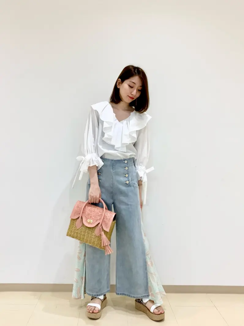 ORIGINATED IN GRACE CONTINENTAL eri コーディネート画像