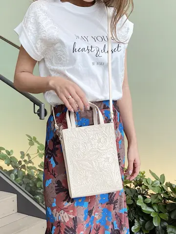 ORIGINATED IN GRACE CONTINENTAL yukimi yonee コーディネート画像