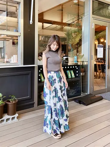 ORIGINATED IN GRACE CONTINENTAL yukimi yonee コーディネート画像