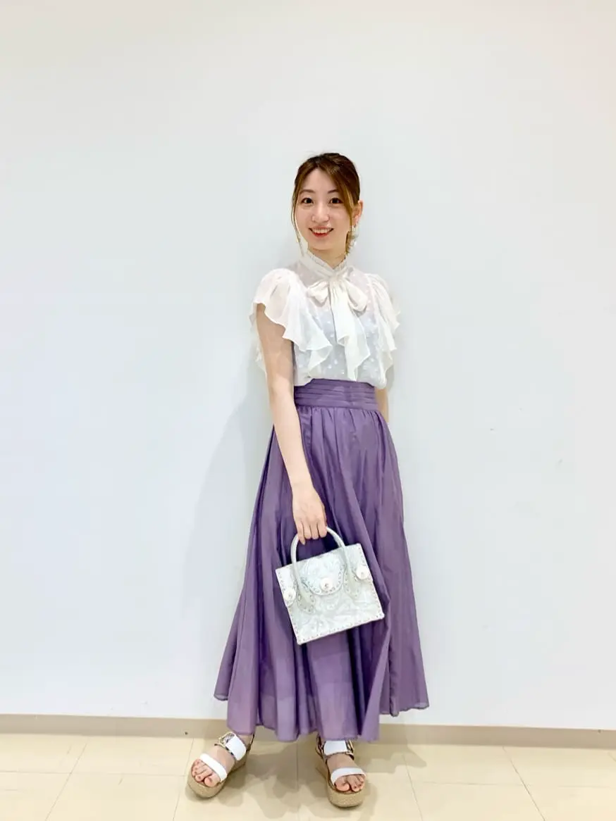 ORIGINATED IN GRACE CONTINENTAL eri コーディネート画像