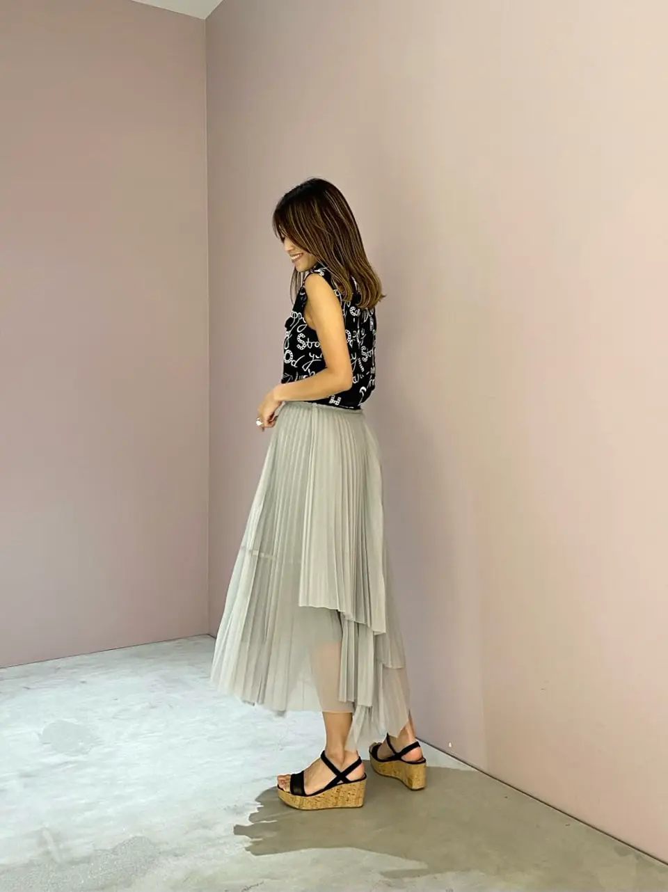 ORIGINATED IN GRACE CONTINENTAL yukimi yonee コーディネート画像