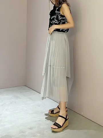 ORIGINATED IN GRACE CONTINENTAL yukimi yonee コーディネート画像