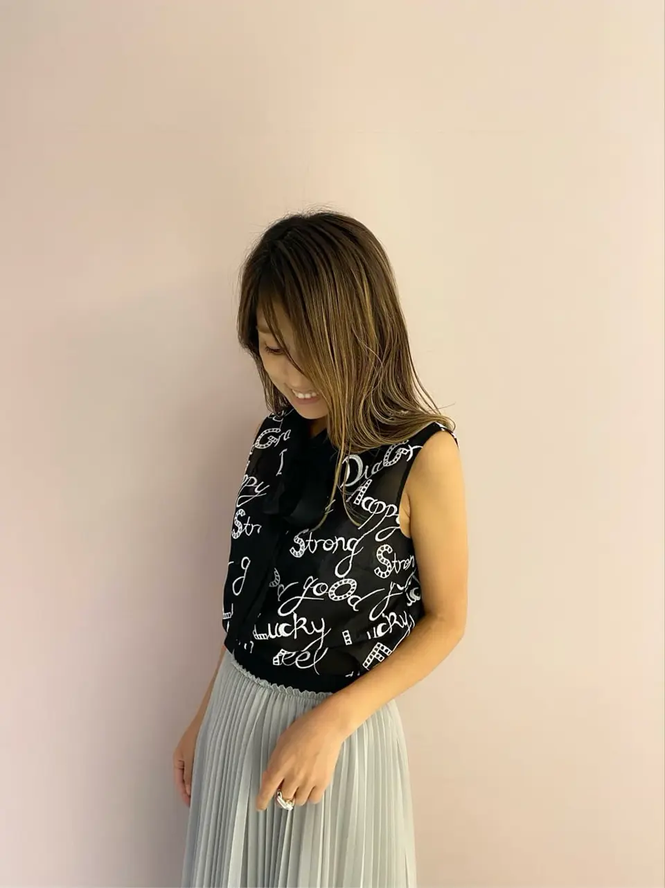 ORIGINATED IN GRACE CONTINENTAL yukimi yonee コーディネート画像