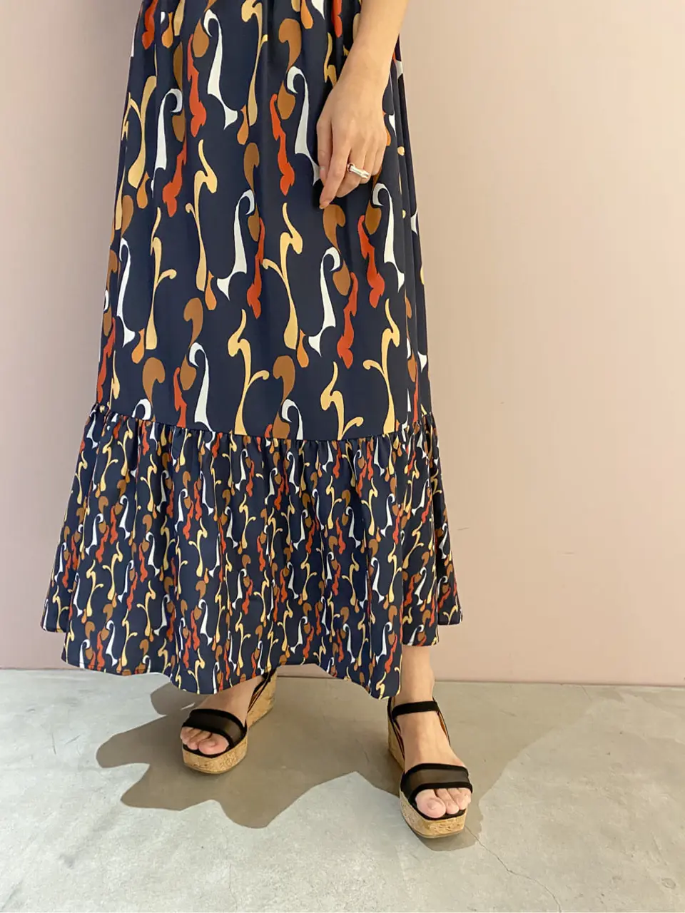 ORIGINATED IN GRACE CONTINENTAL yukimi yonee コーディネート画像