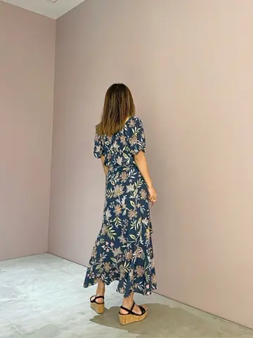 ORIGINATED IN GRACE CONTINENTAL yukimi yonee コーディネート画像