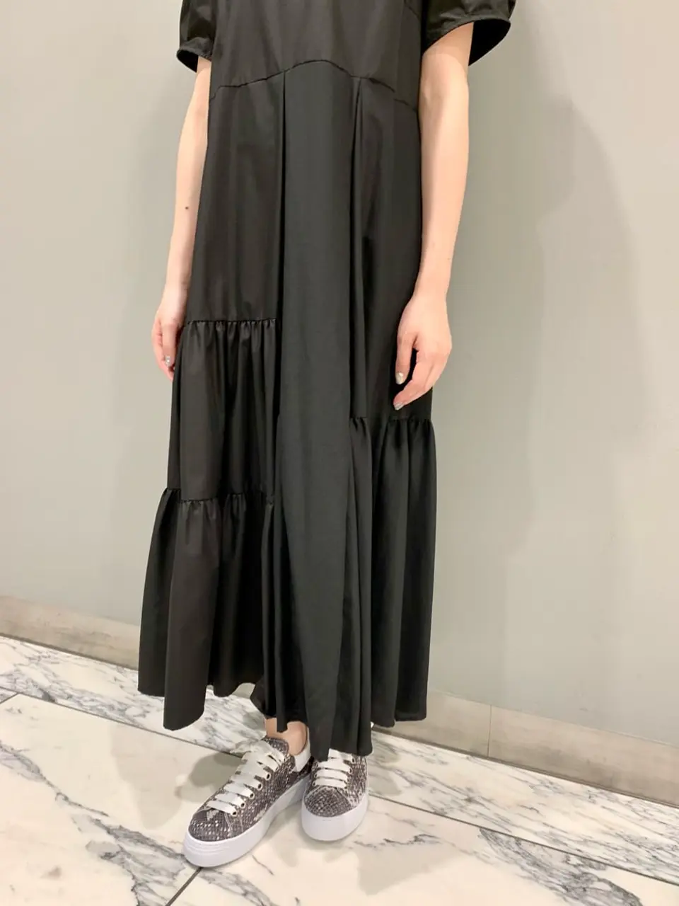 ORIGINATED IN GRACE CONTINENTAL eri コーディネート画像