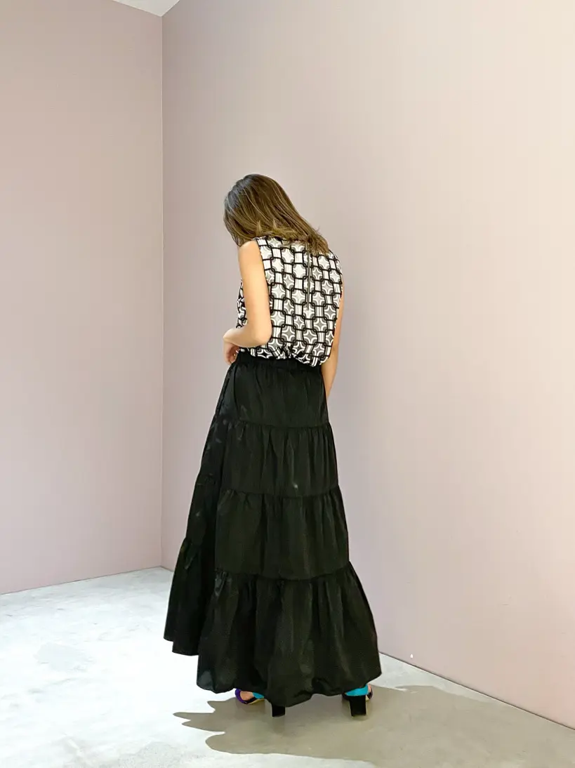 ORIGINATED IN GRACE CONTINENTAL yukimi yonee コーディネート画像