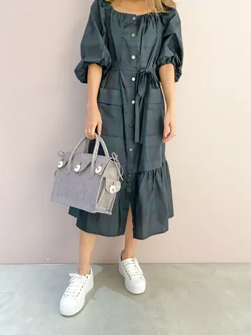 ORIGINATED IN GRACE CONTINENTAL yukimi yonee コーディネート画像