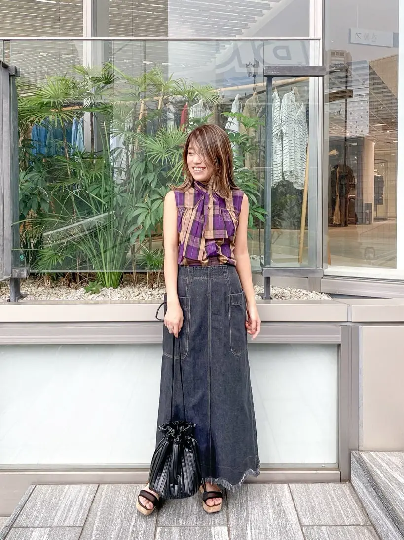 ORIGINATED IN GRACE CONTINENTAL yukimi yonee コーディネート画像