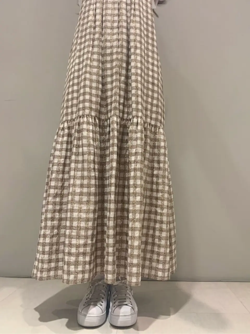 ORIGINATED IN GRACE CONTINENTAL saki コーディネート画像