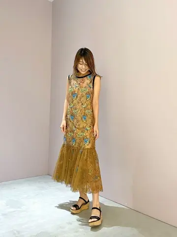 ORIGINATED IN GRACE CONTINENTAL yukimi yonee コーディネート画像