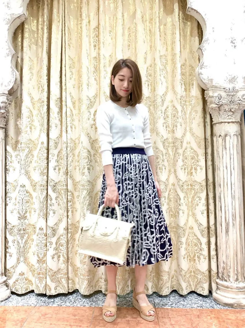 ORIGINATED IN GRACE CONTINENTAL eri コーディネート画像