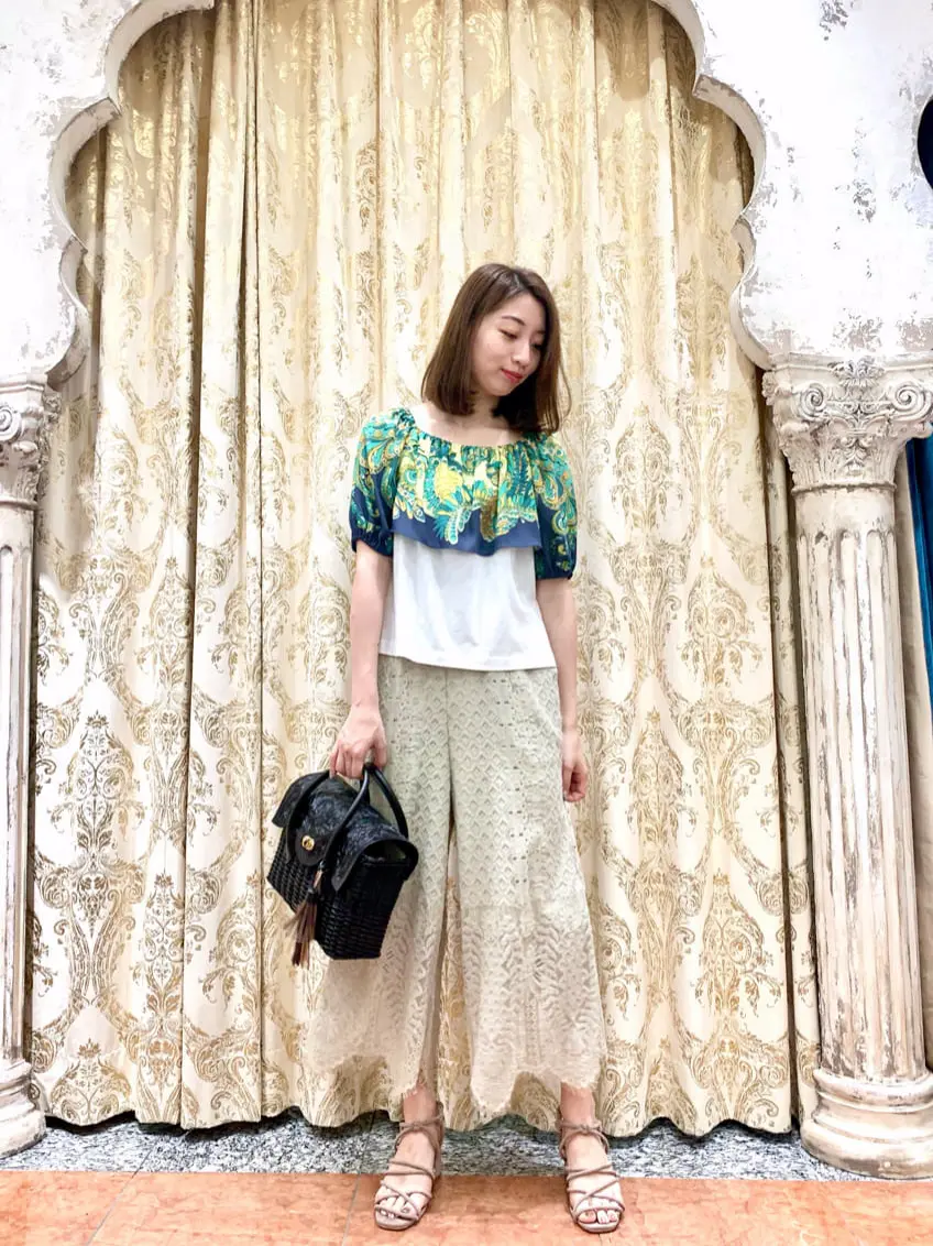 ORIGINATED IN GRACE CONTINENTAL eri コーディネート画像