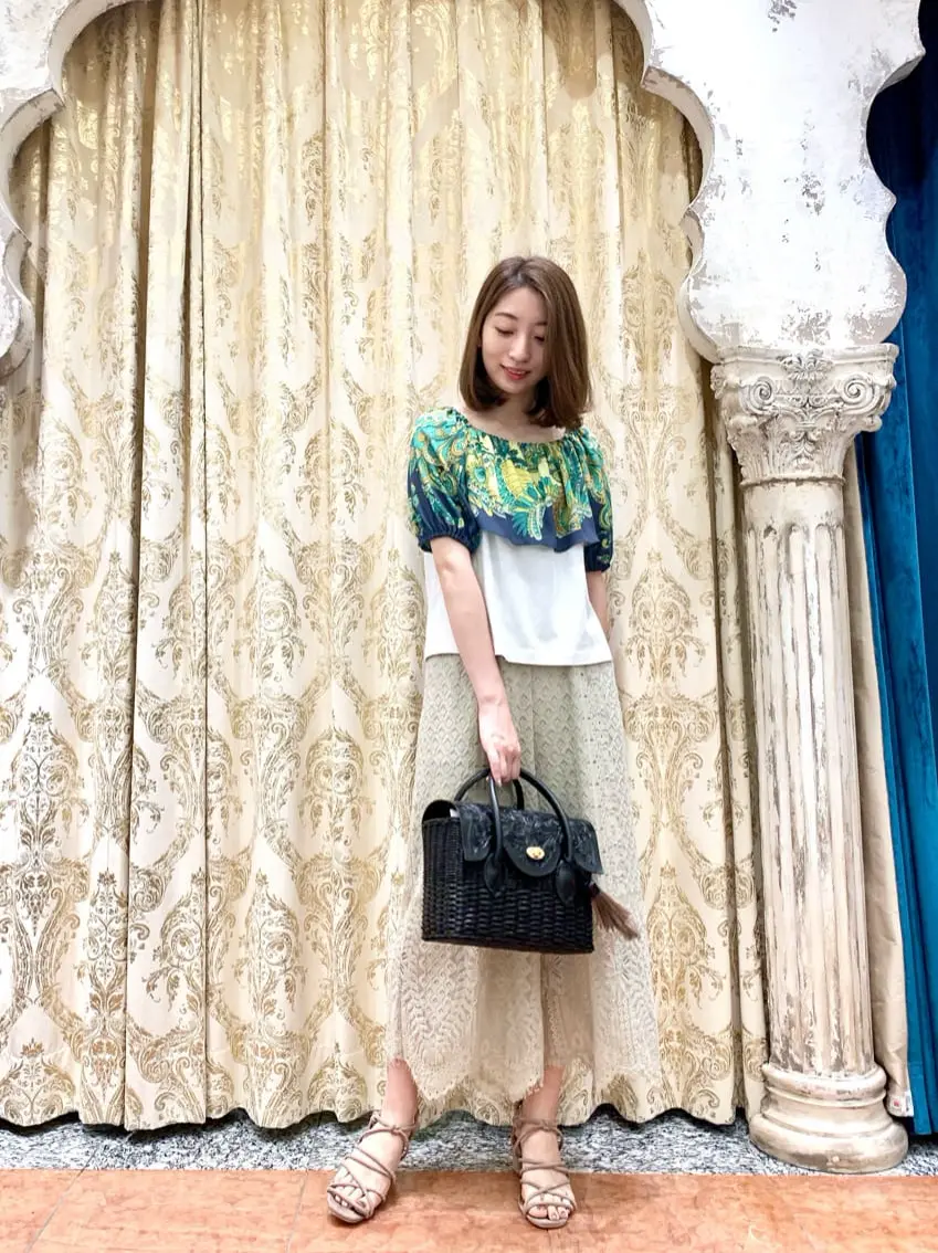 ORIGINATED IN GRACE CONTINENTAL eri コーディネート画像