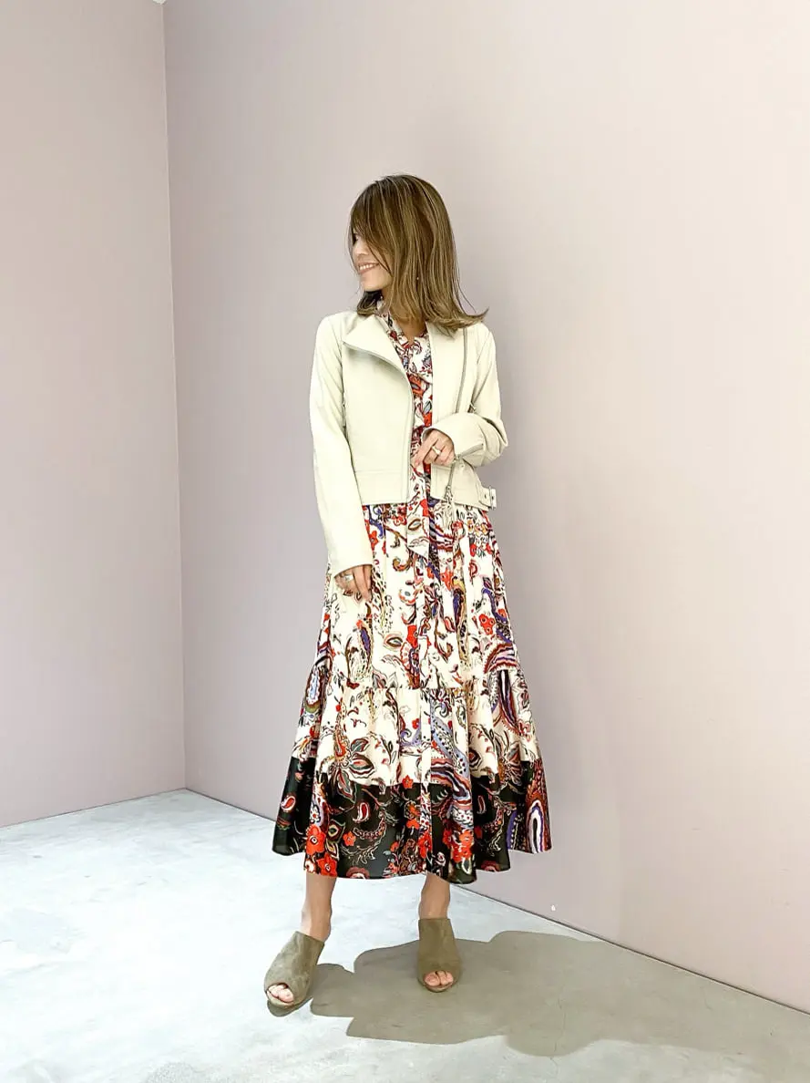 ORIGINATED IN GRACE CONTINENTAL yukimi yonee コーディネート画像