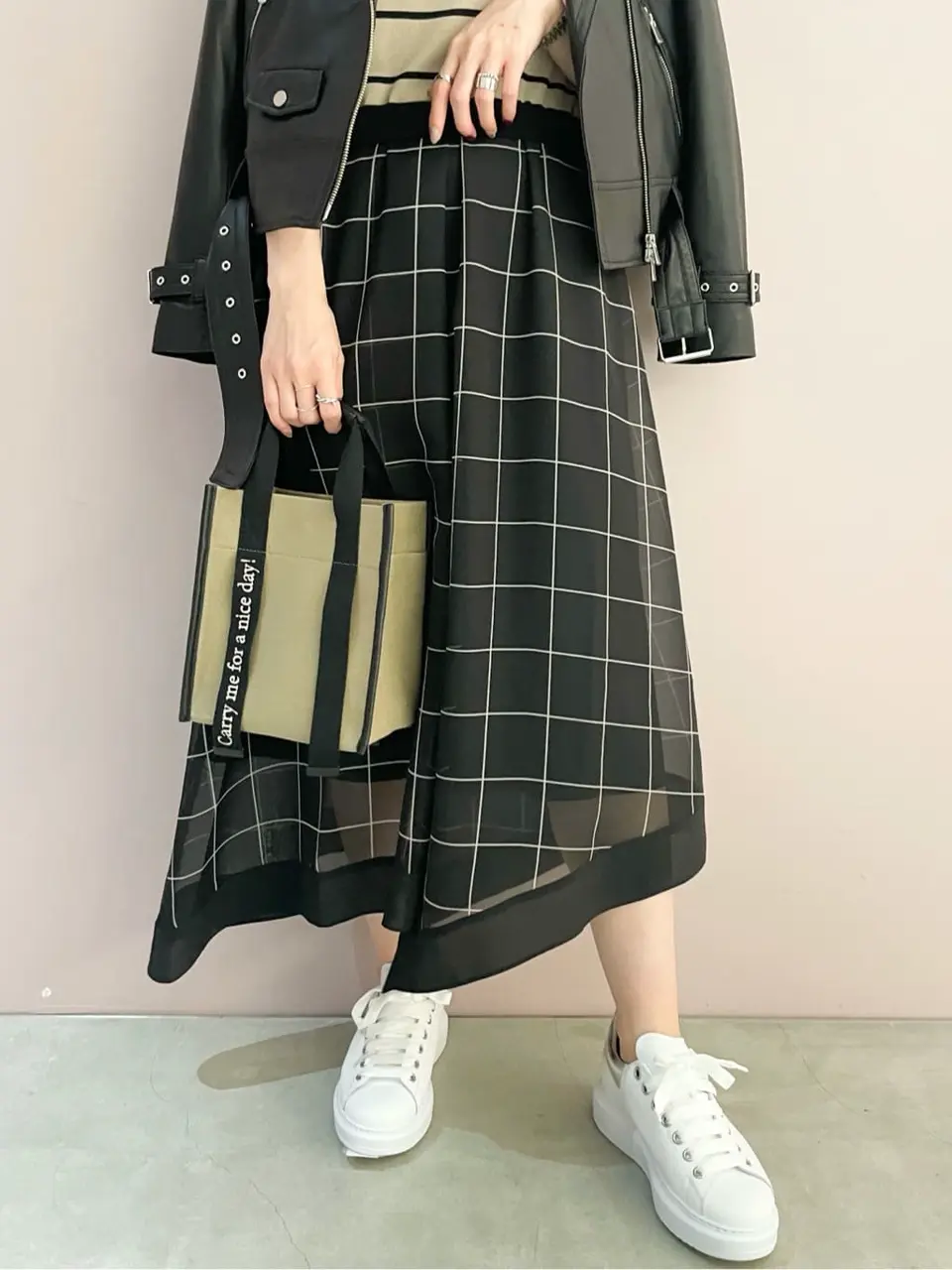 ORIGINATED IN GRACE CONTINENTAL Yuuki NOZAWA コーディネート画像