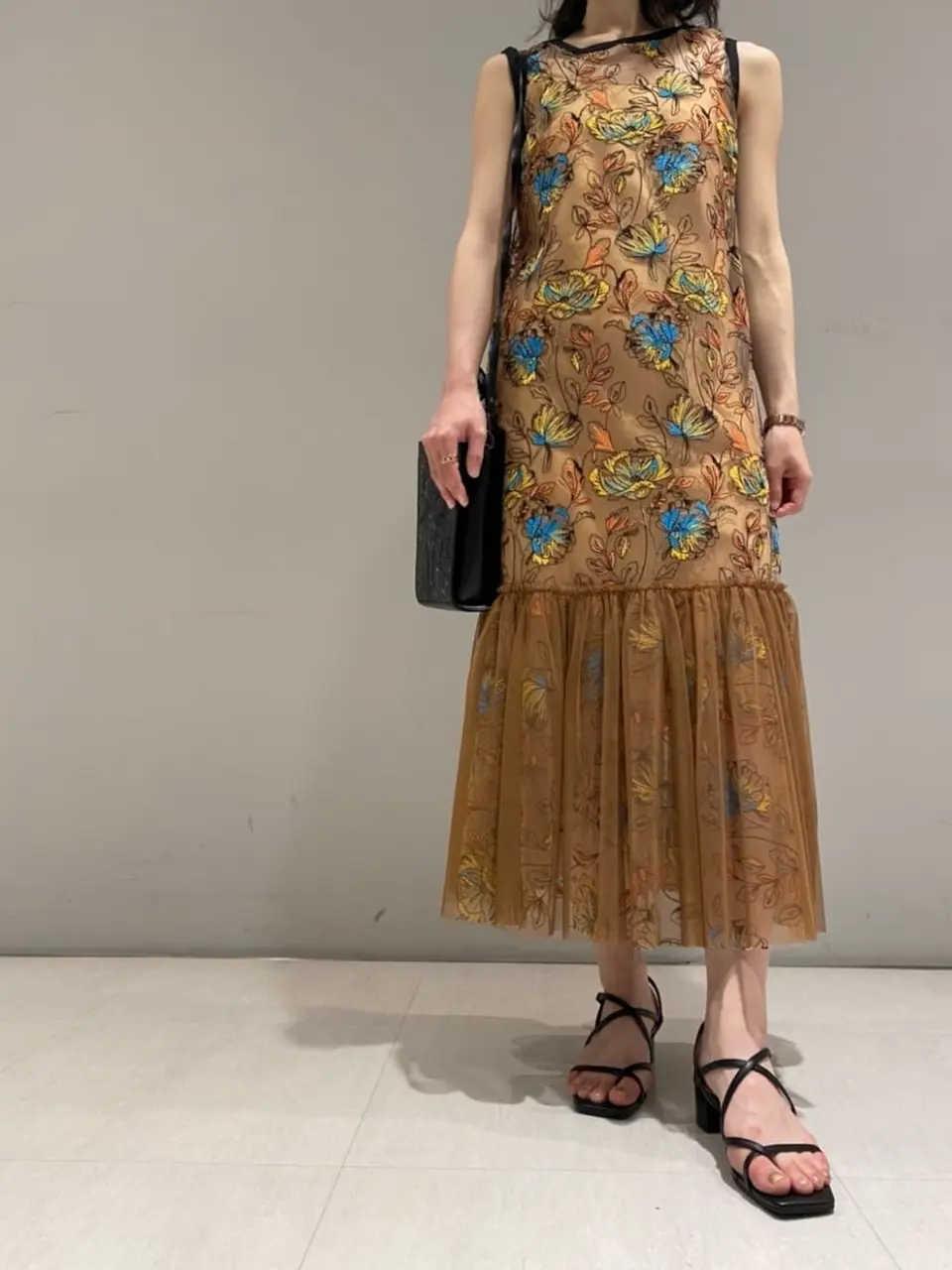 ORIGINATED IN GRACE CONTINENTAL yuri コーディネート画像