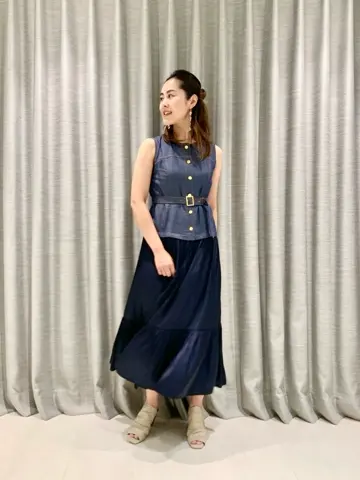 ORIGINATED IN GRACE CONTINENTAL 小笠原　春菜 コーディネート画像