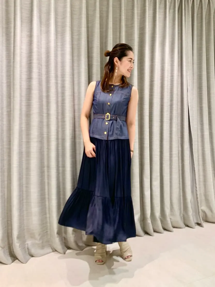 ORIGINATED IN GRACE CONTINENTAL 小笠原　春菜 コーディネート画像