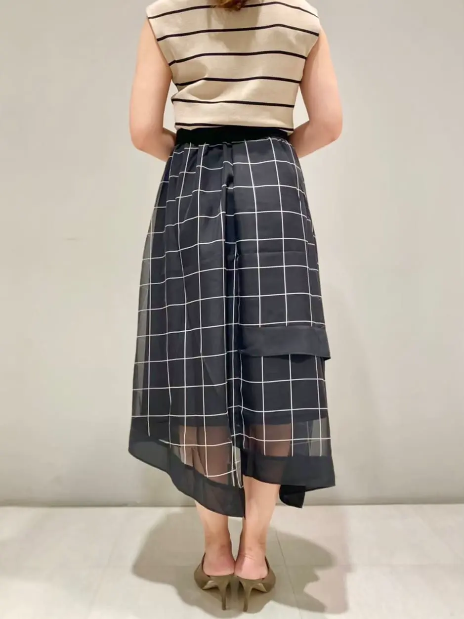 ORIGINATED IN GRACE CONTINENTAL 小笠原　春菜 コーディネート画像